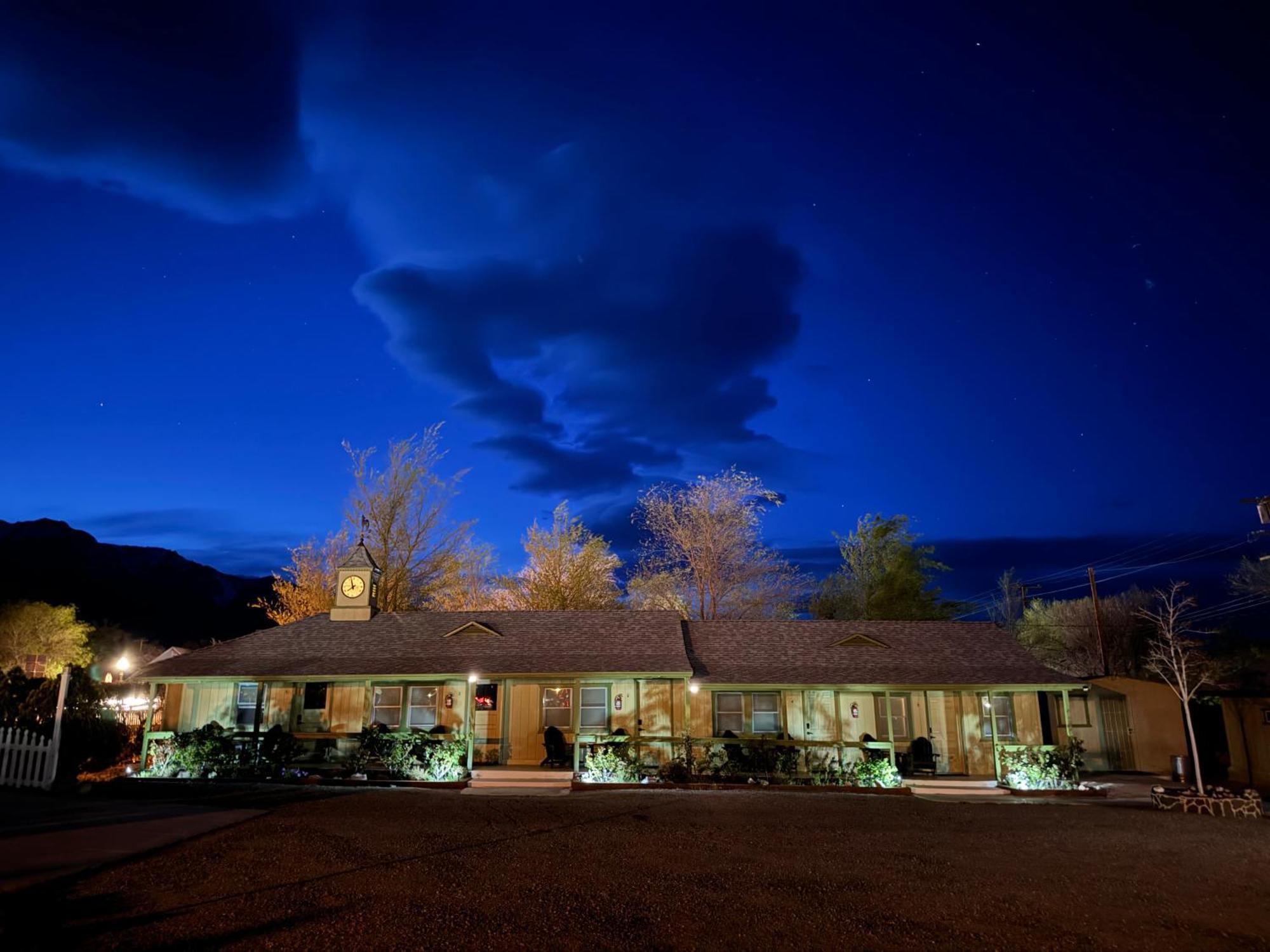 Eastern Sierra Motor Lodge Independence Εξωτερικό φωτογραφία